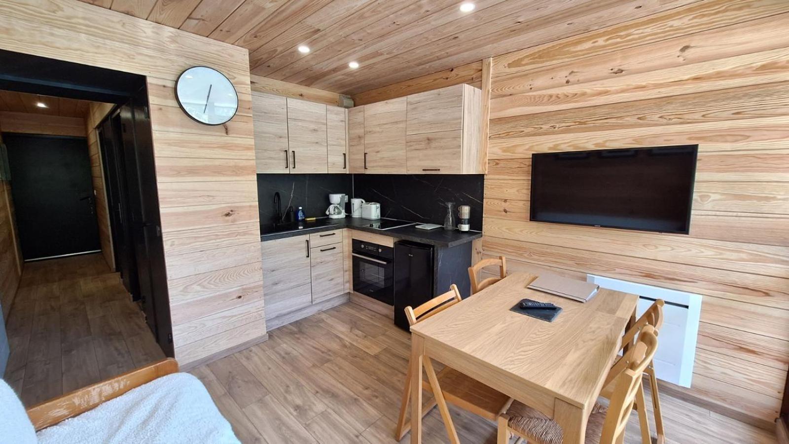 Appartement Chaleureux En Coeur De Station Ларёнс Экстерьер фото